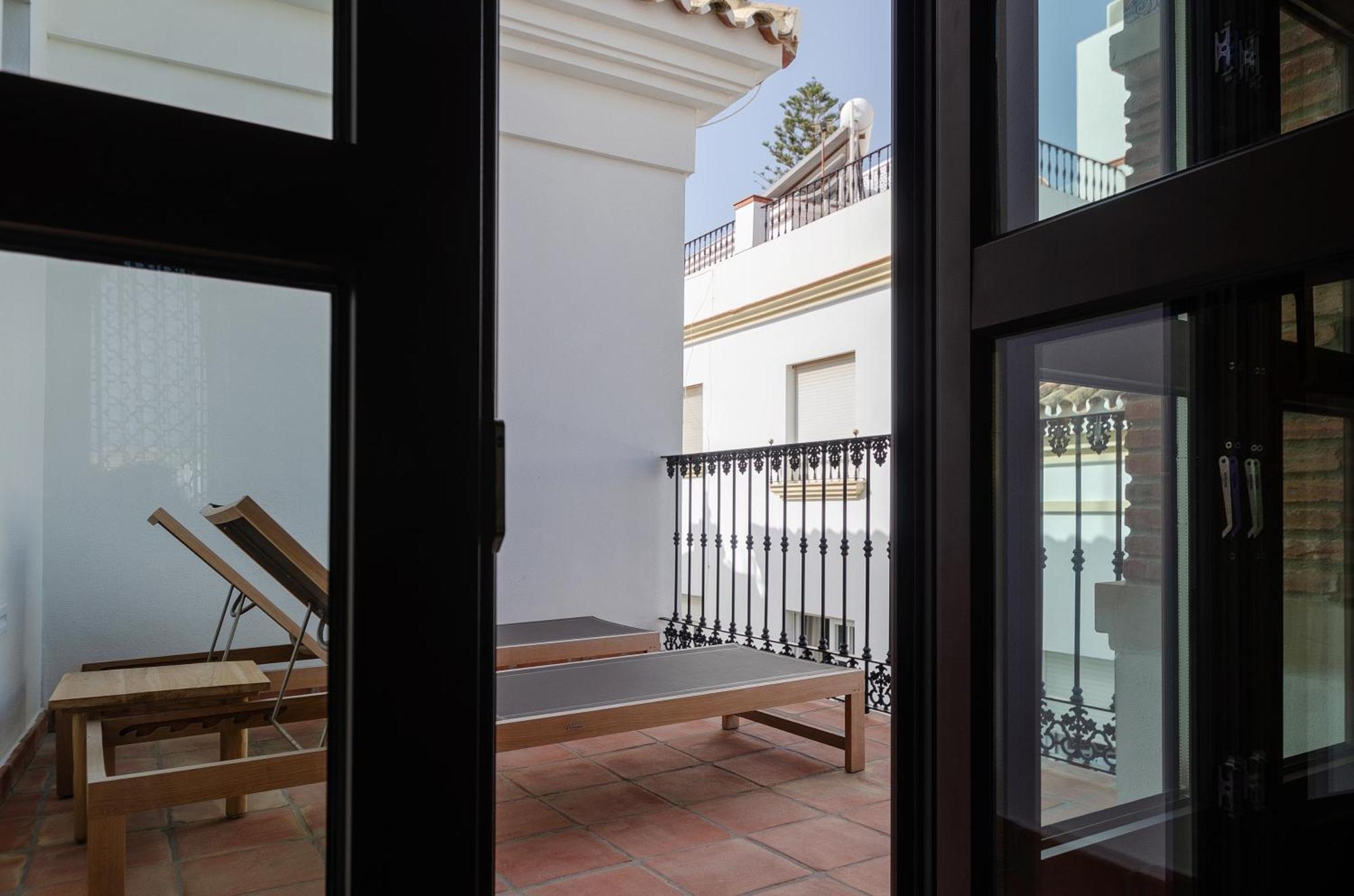 Hotel El Pilar Andalucia เอสเตโปนา ภายนอก รูปภาพ
